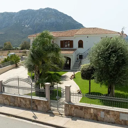 Splendida Vicino Al Magico Mare Di Orosei * Loculi